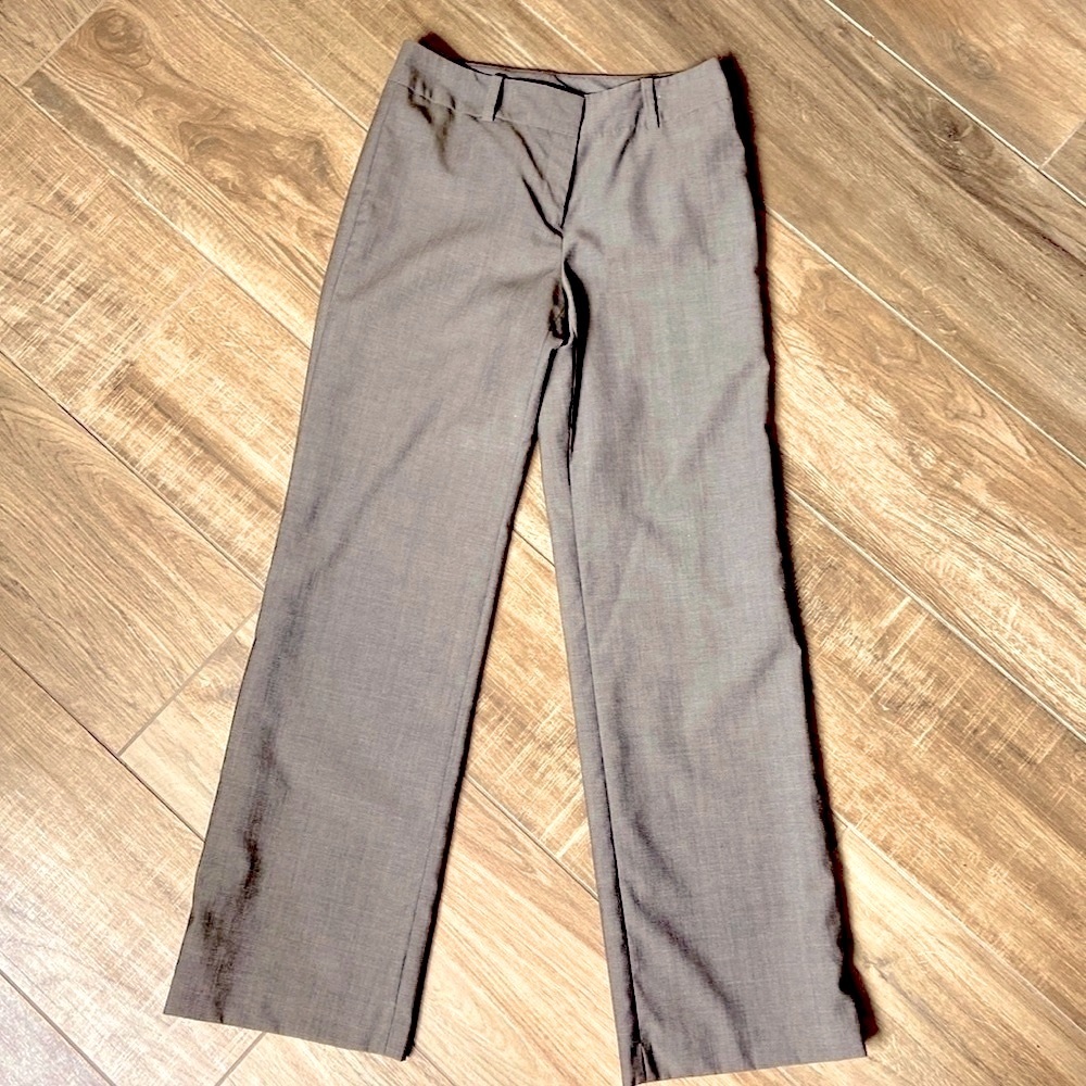 Ann Taylor SZ 2 dress pants